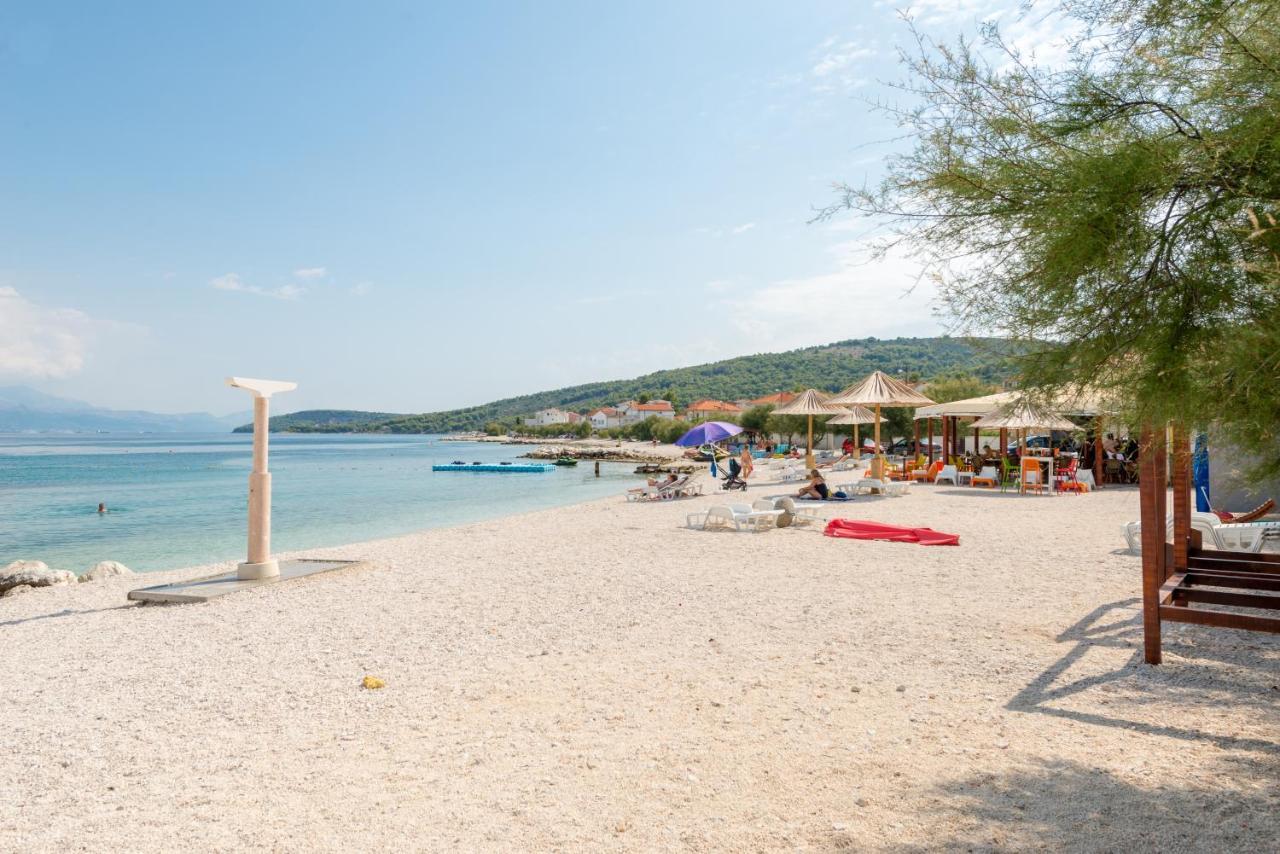 Apartments By The Sea Slatine, Ciovo - 11047 Exterior photo